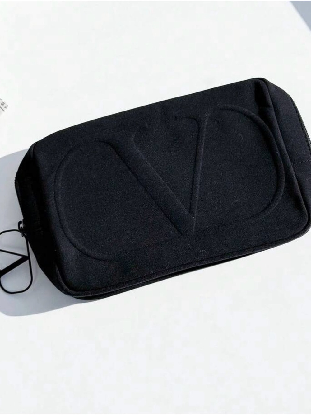 Valentino Zip Pouch Clutch
Organizer